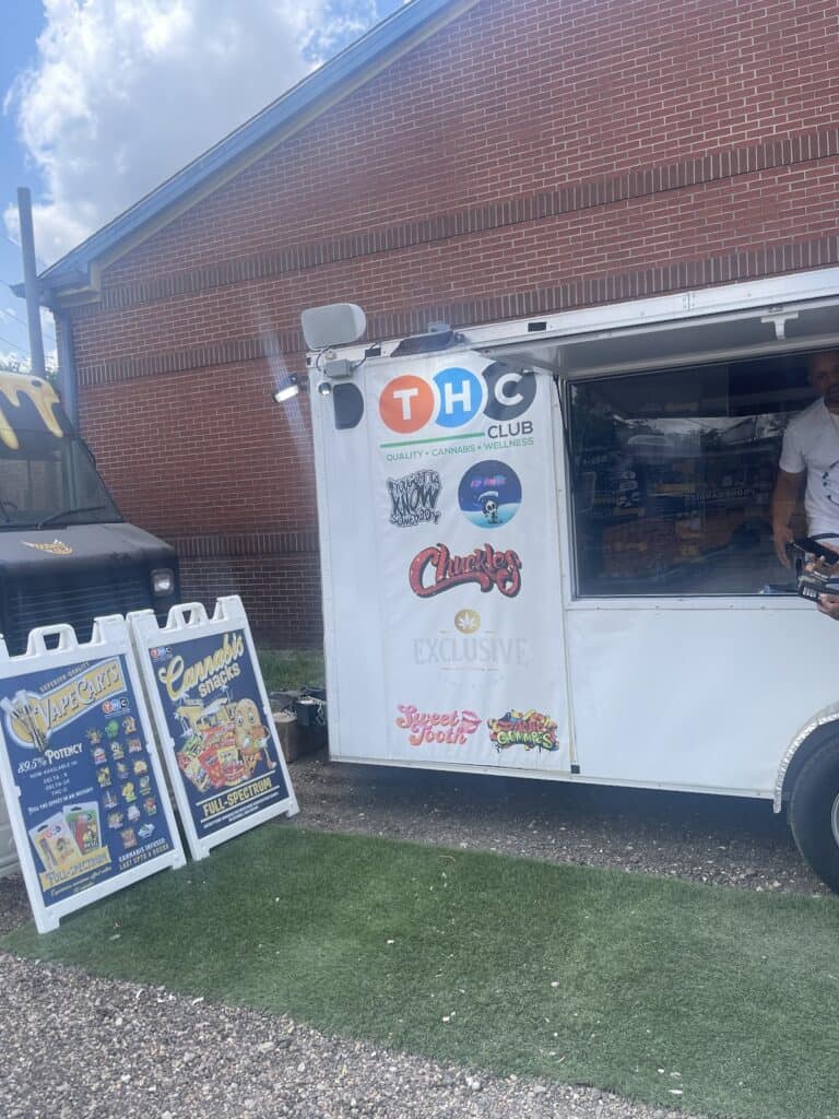 Store – main photo