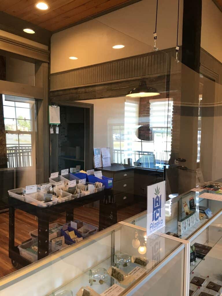 Store – main photo