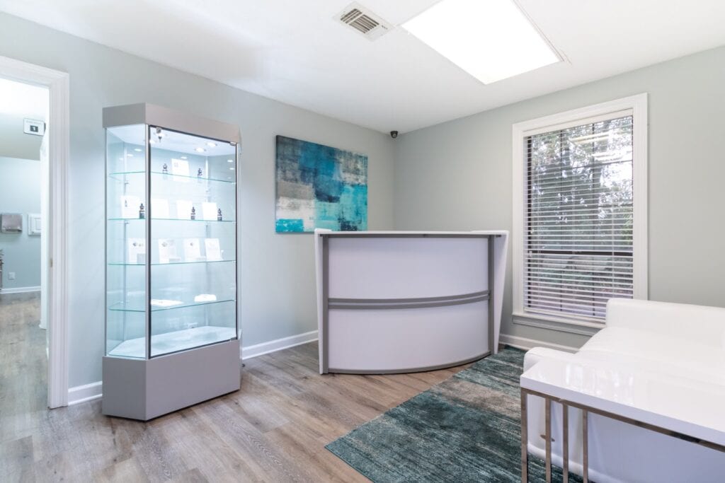 Store – main photo