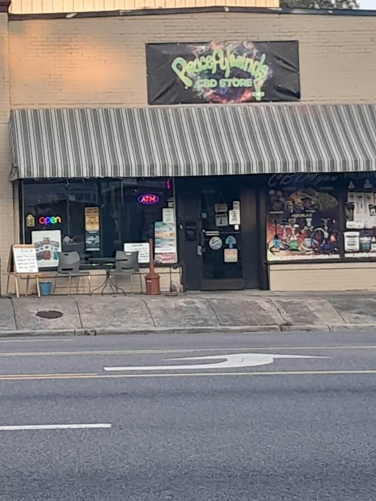 Store – main photo