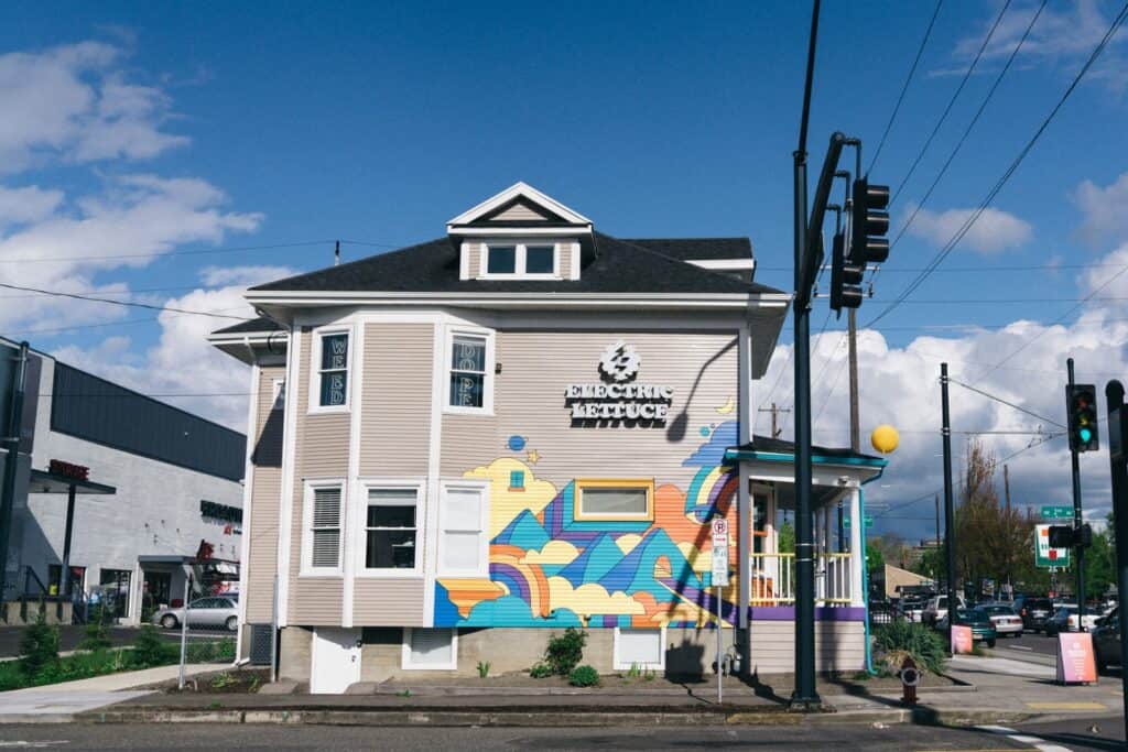 Store – main photo