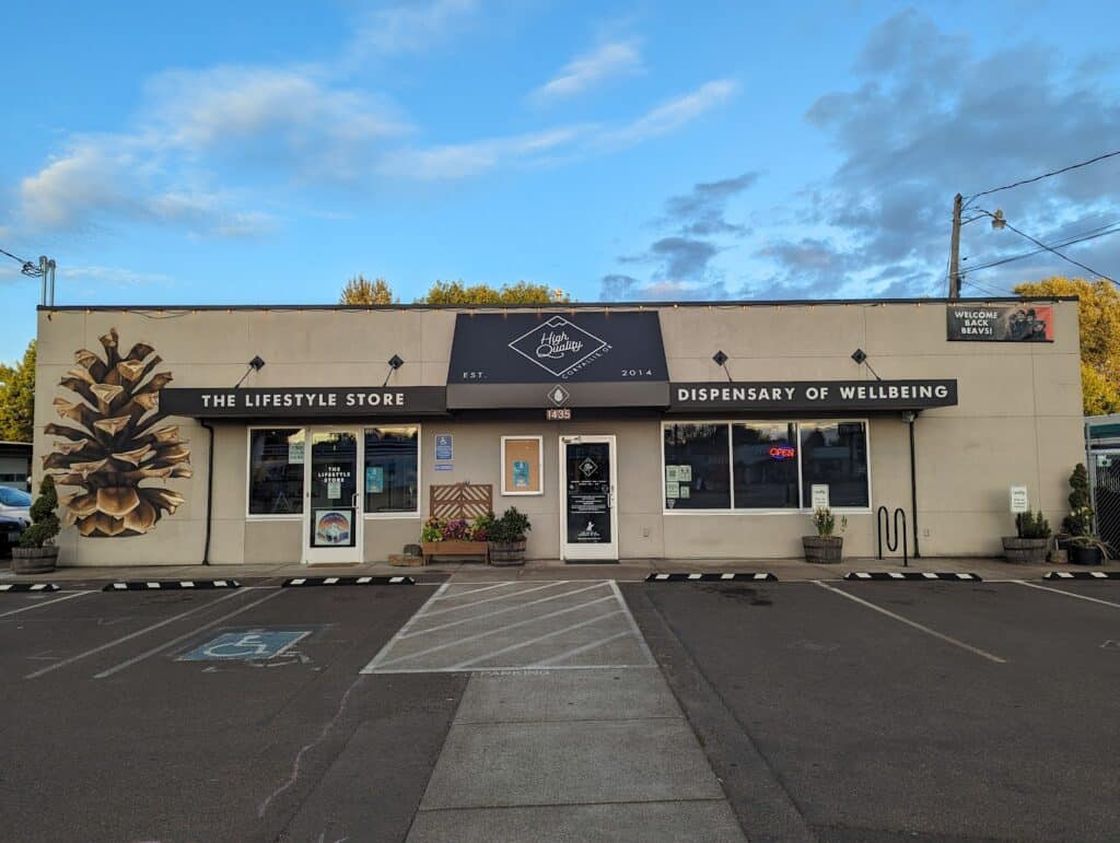 Store – main photo