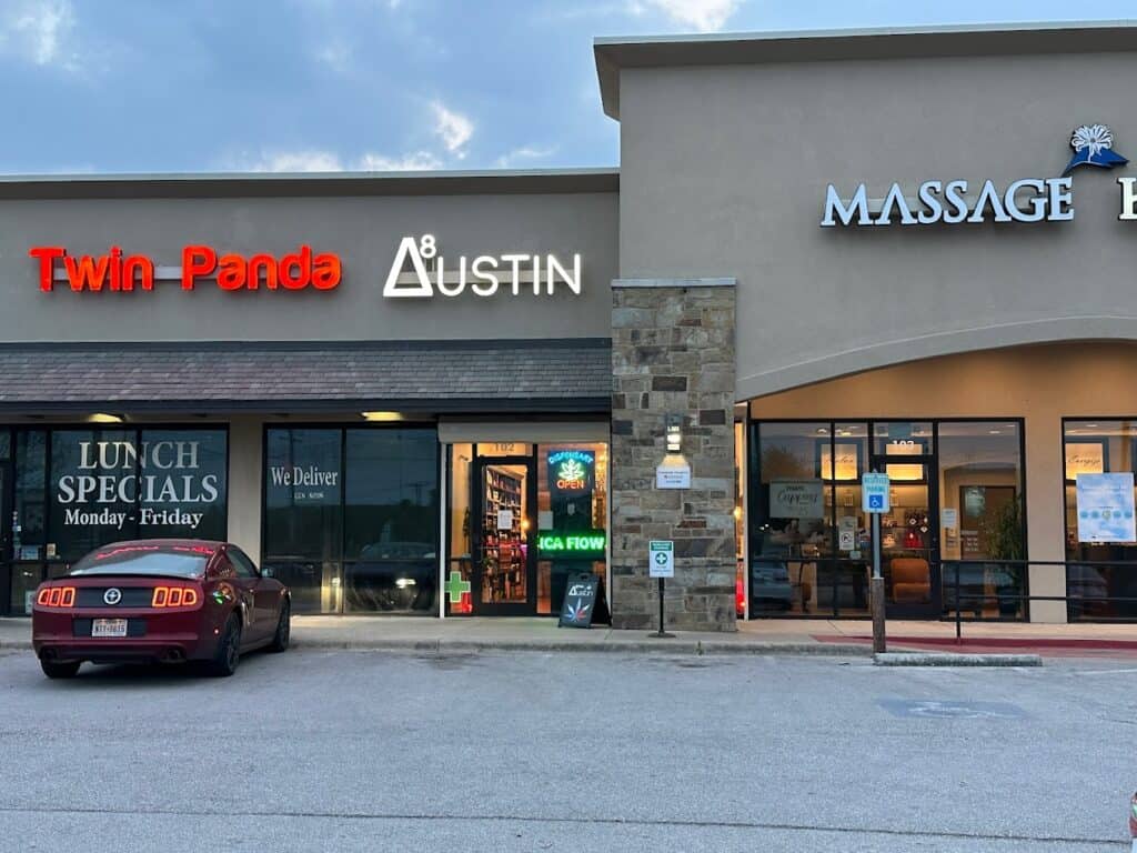 Store – main photo