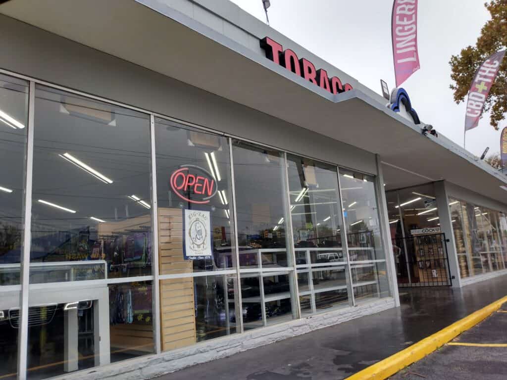 Store – main photo