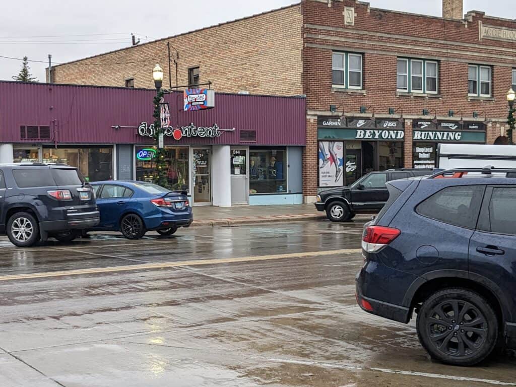 Store – main photo