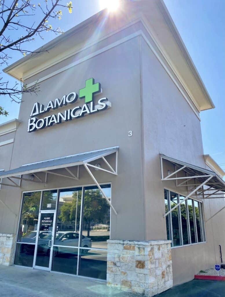 Store – main photo