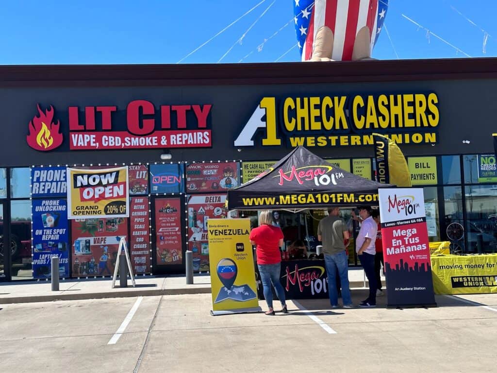 Store – main photo