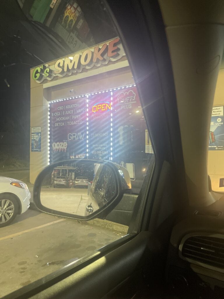 Store – main photo