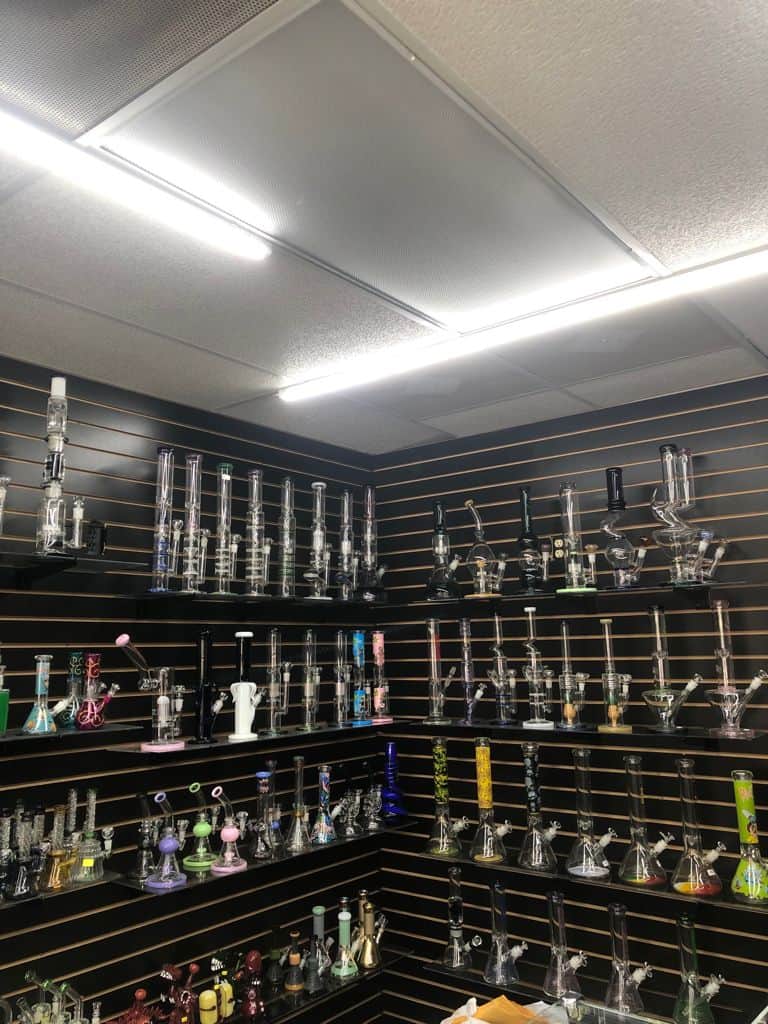 Store – gallery image 4