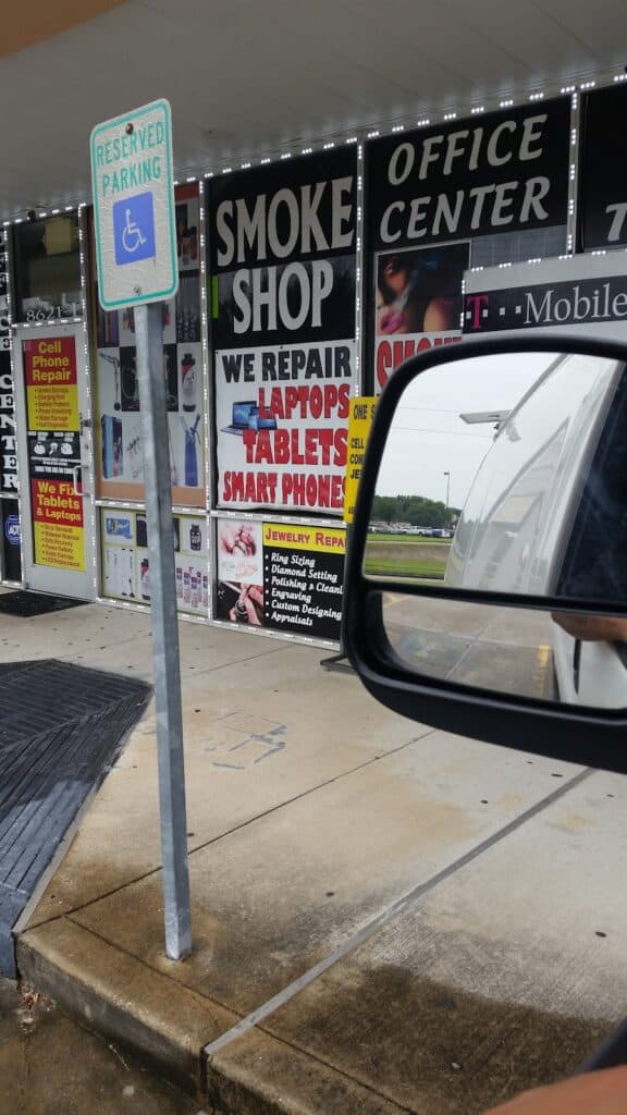 Store – main photo