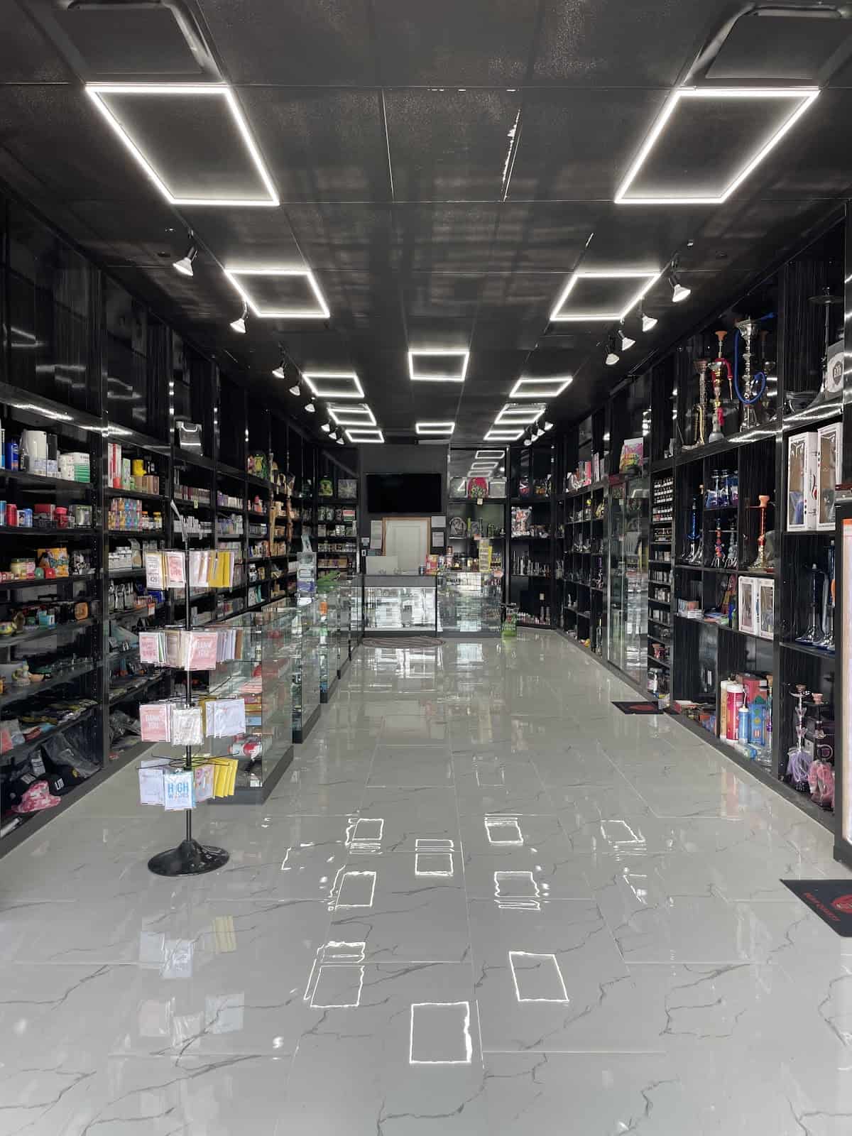 Store – gallery image 9
