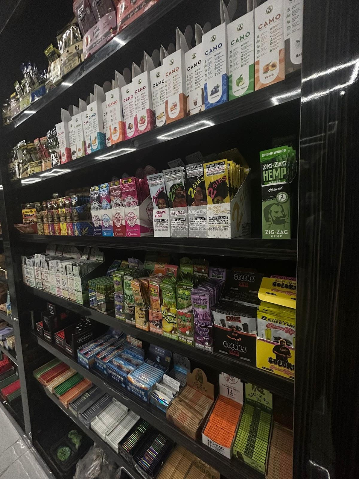 Store – gallery image 10