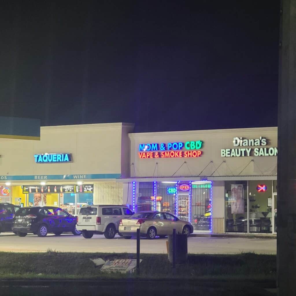 Store – main photo