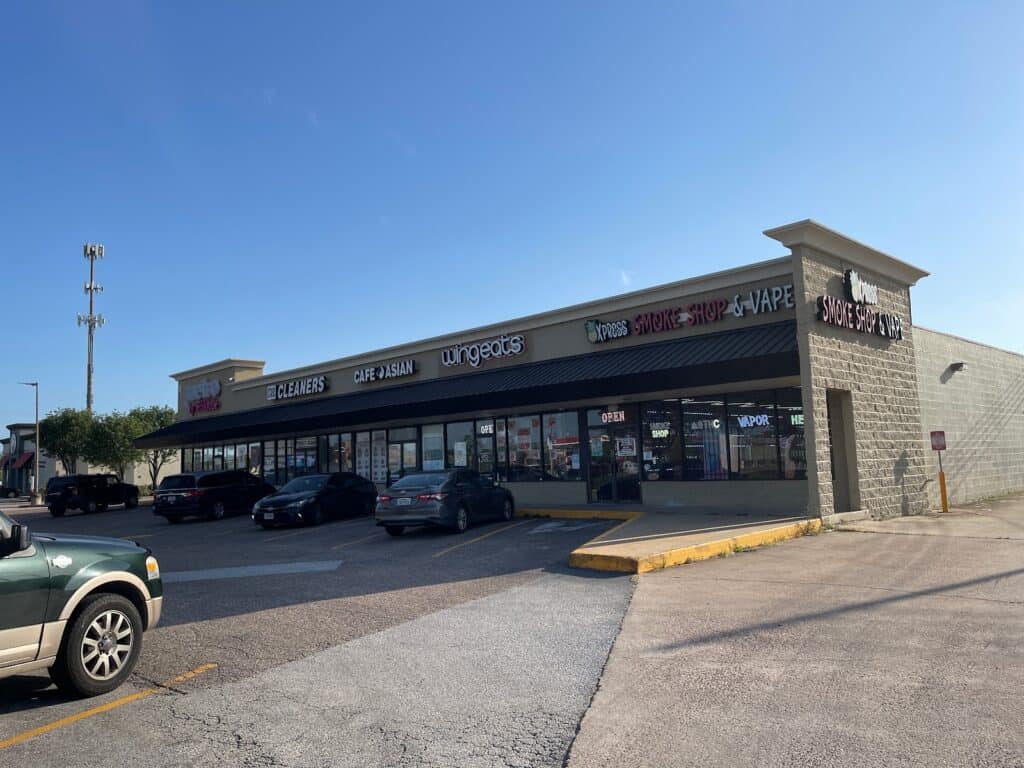 Store – main photo