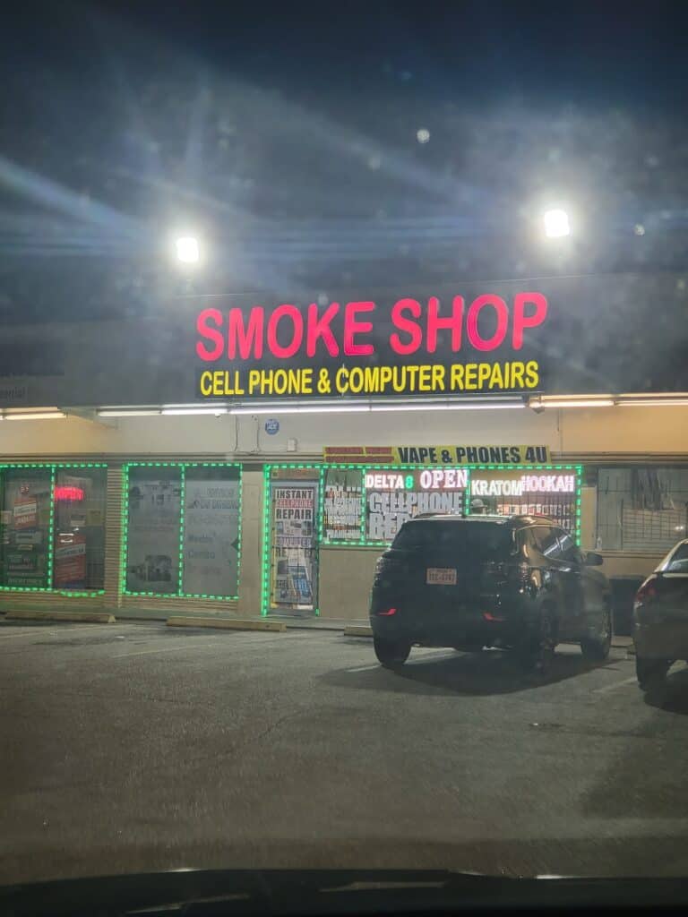 Store – main photo