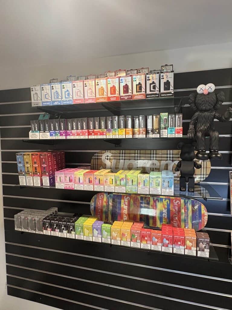 Store – main photo