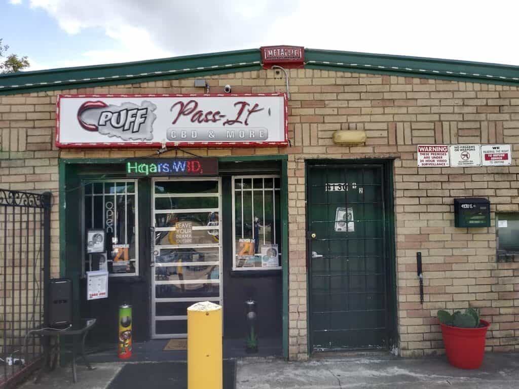 Store – main photo