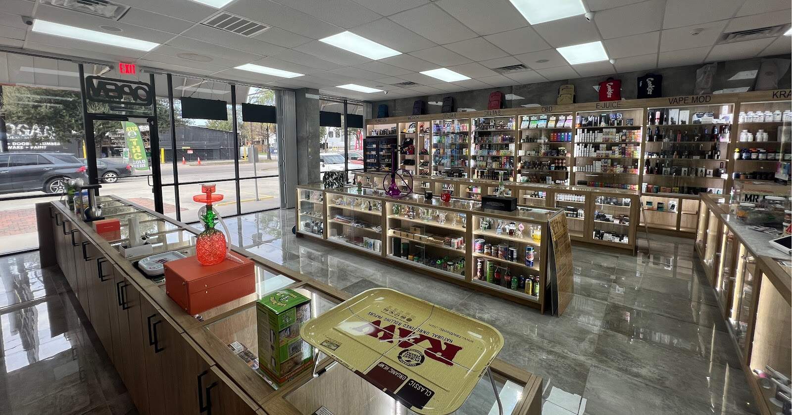 Store – gallery image 2