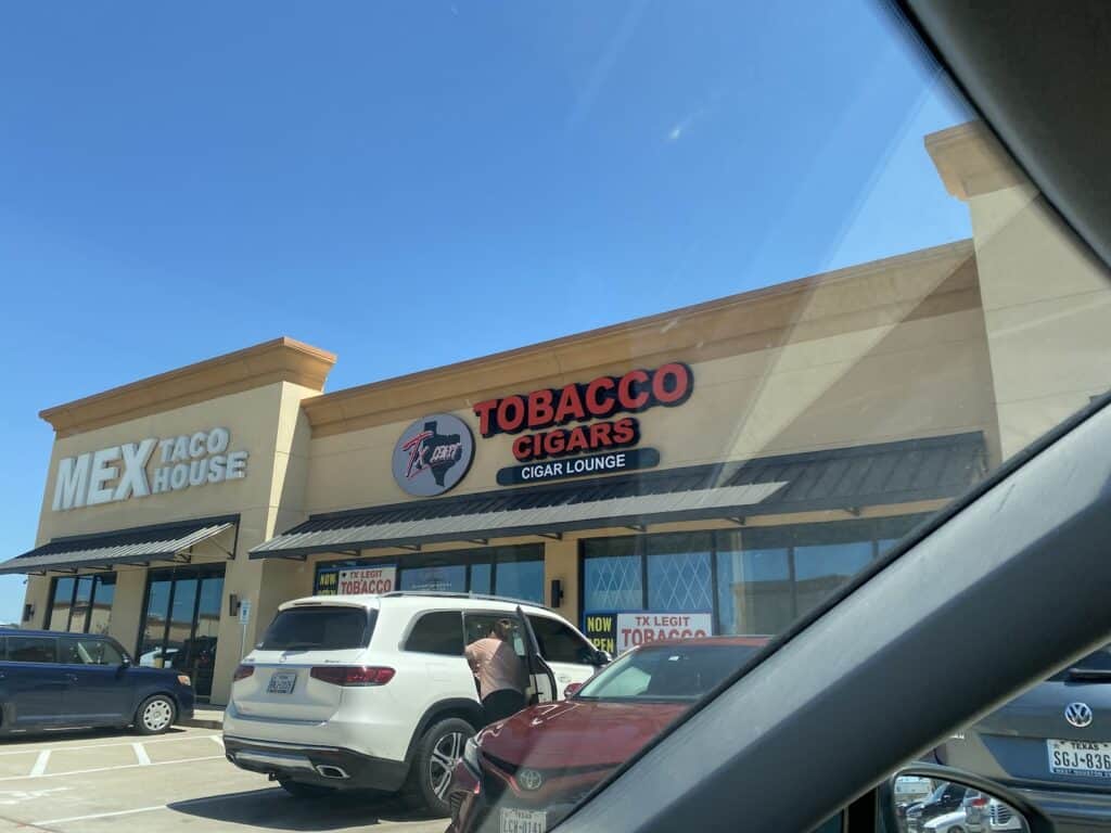 Store – main photo