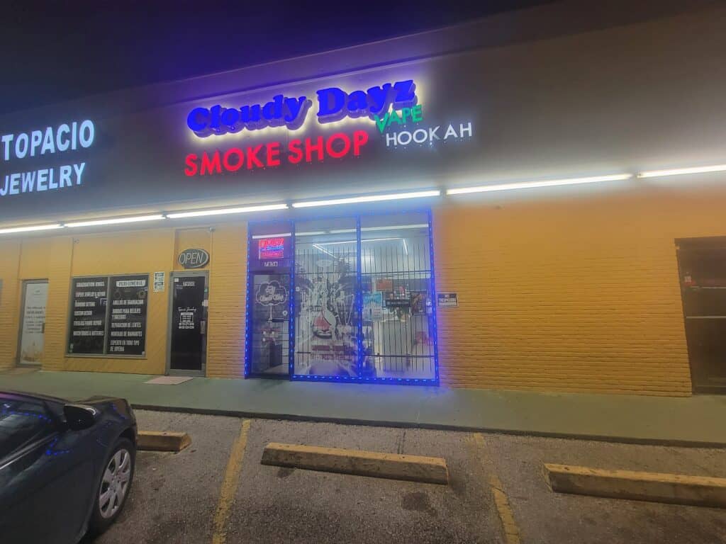 Store – main photo