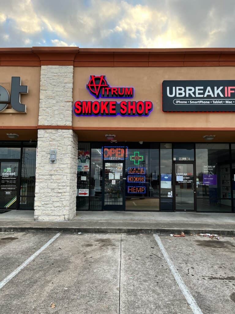 Store – main photo