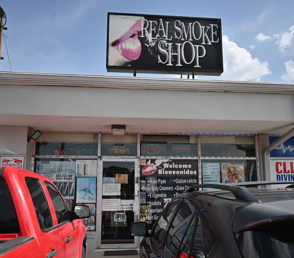 Store – main photo