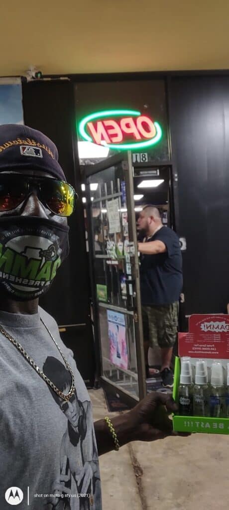 Store – main photo