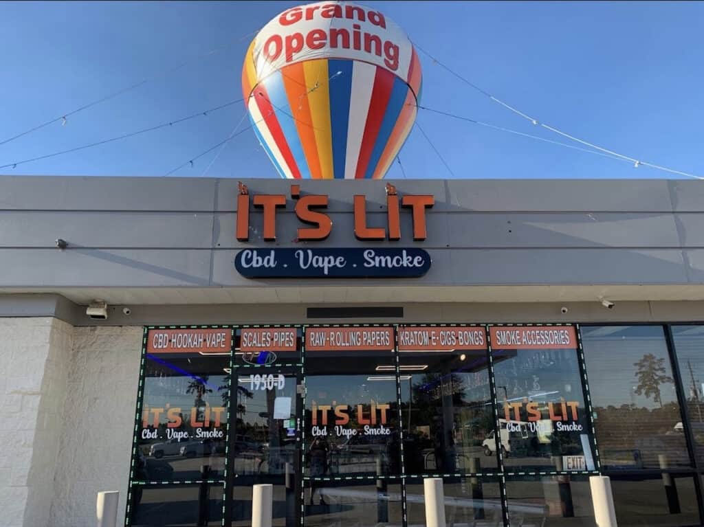 Store – main photo