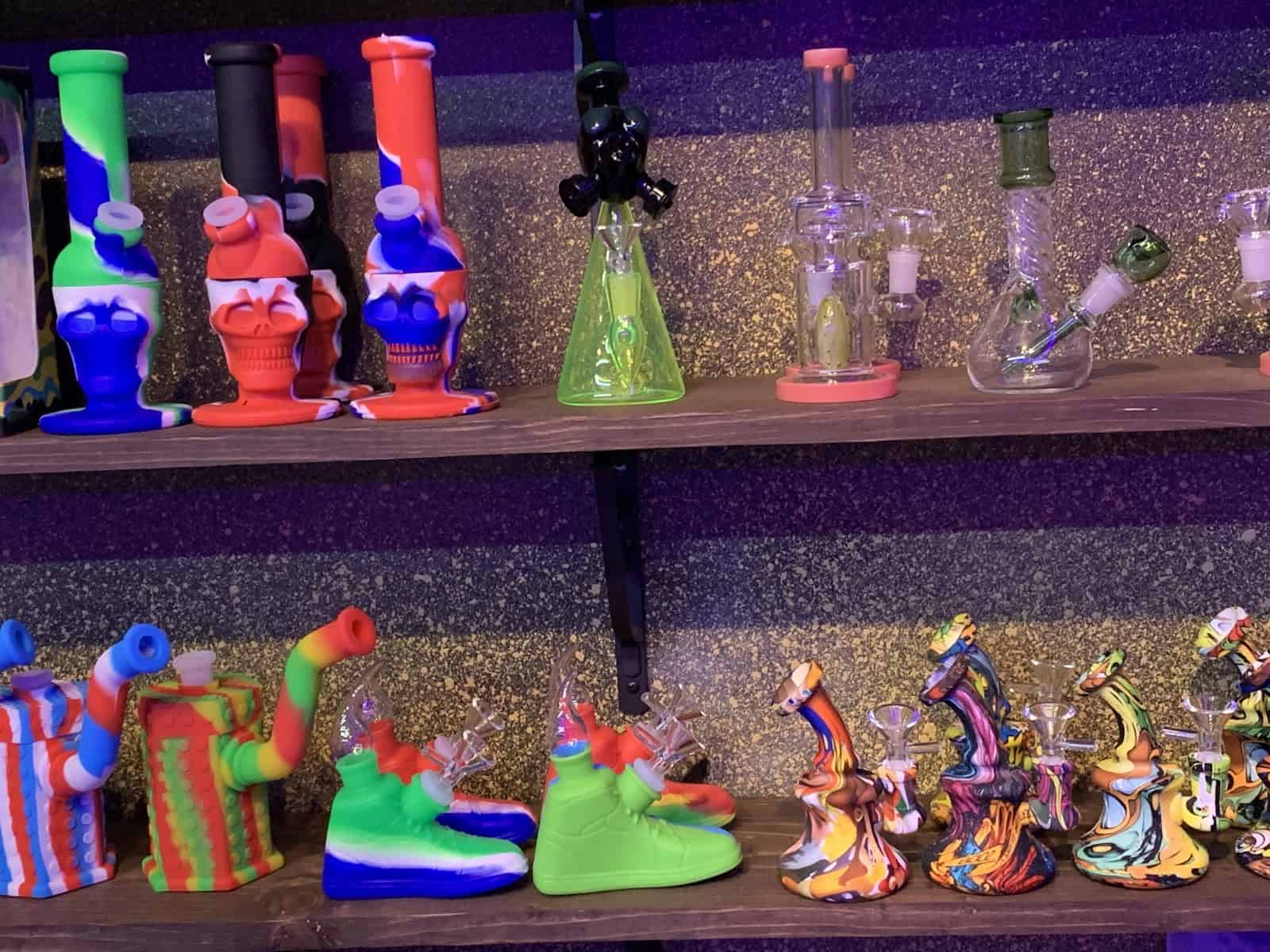 Store – gallery image 4