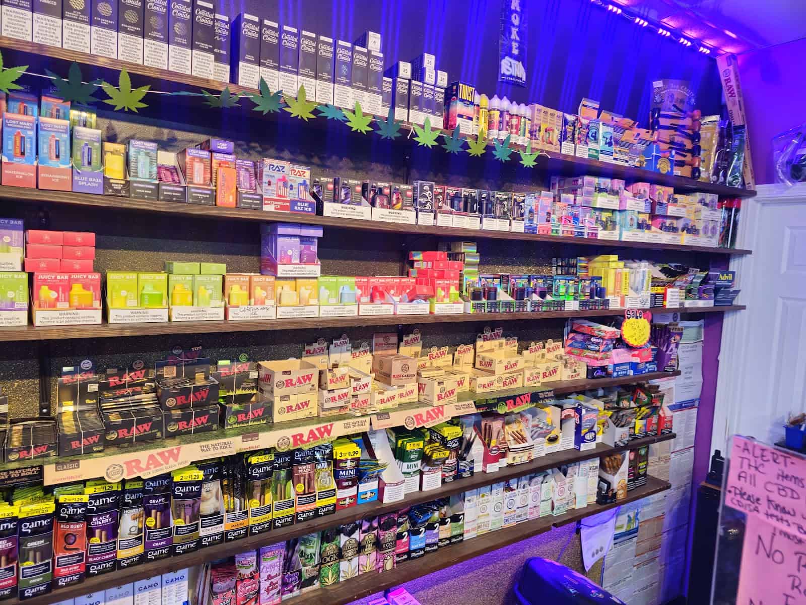 Store – gallery image 5