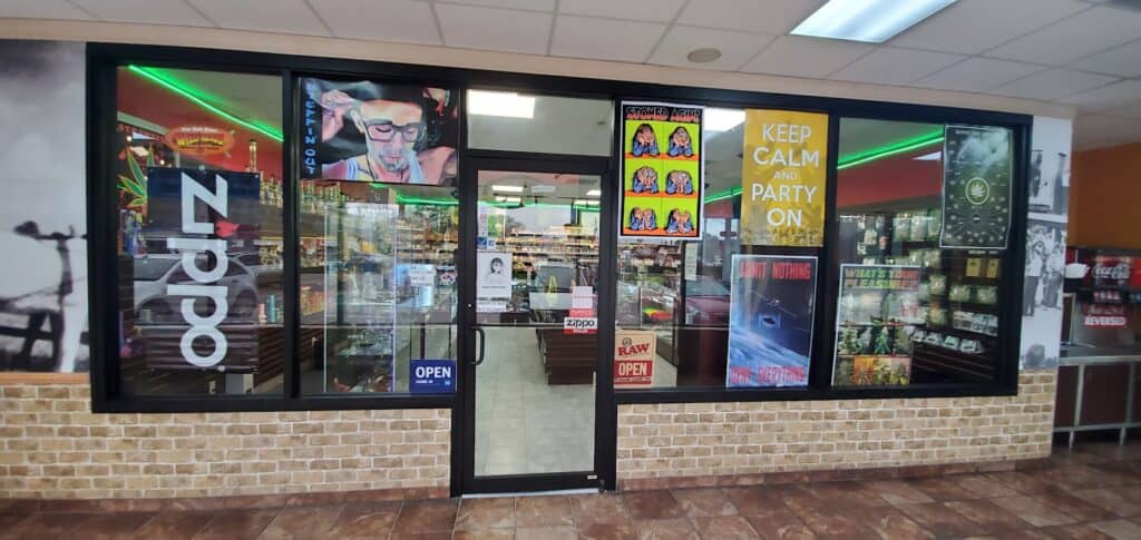 Store – main photo