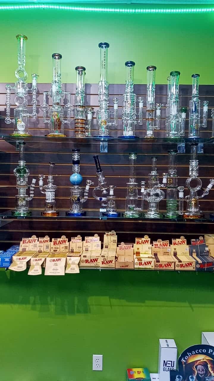 Store – gallery image 5