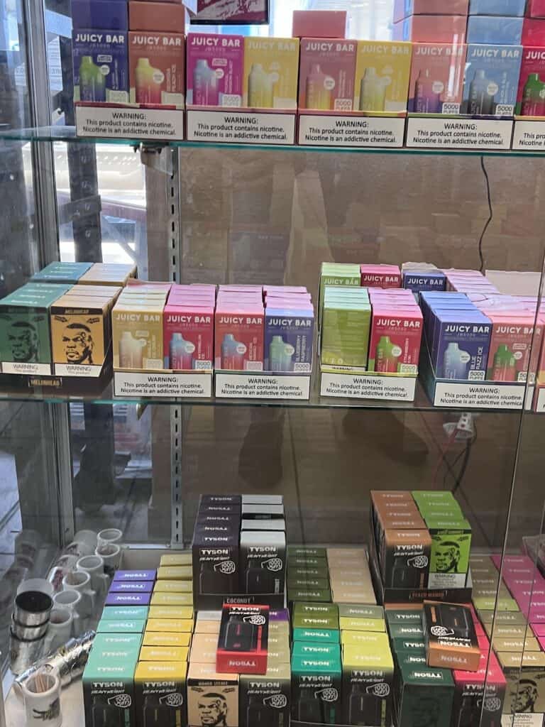 Store – main photo