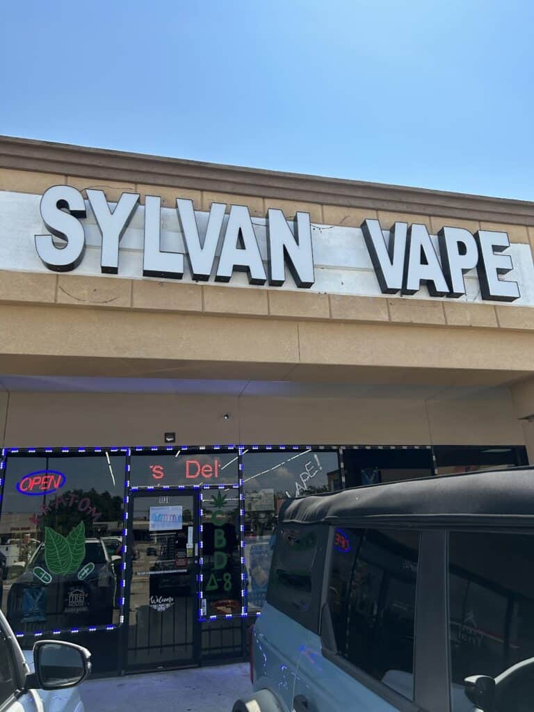 Store – main photo