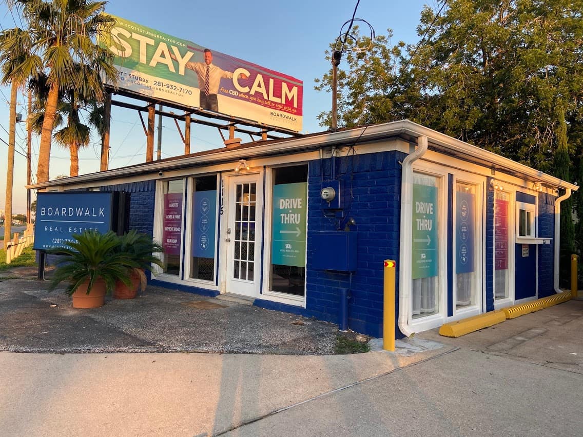 Store – main photo