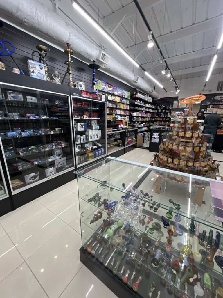 Store – main photo