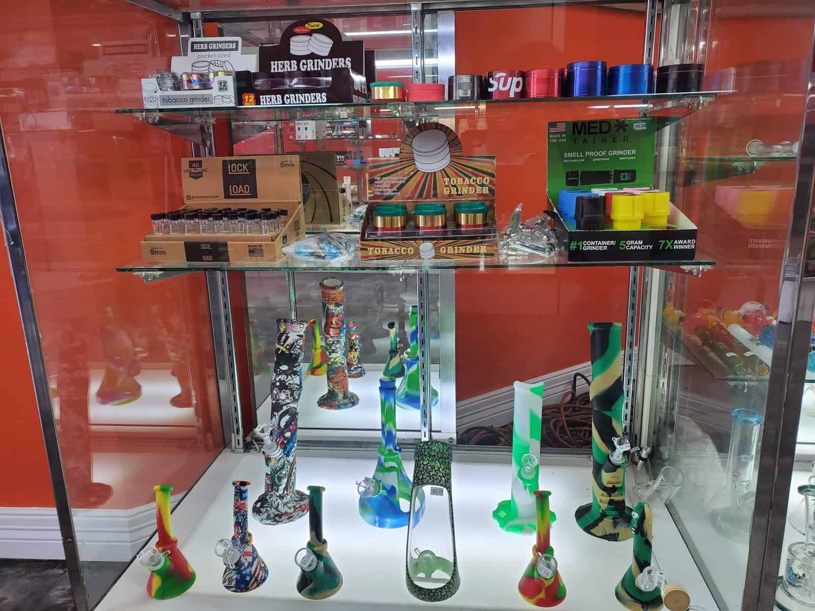 Store – gallery image 8
