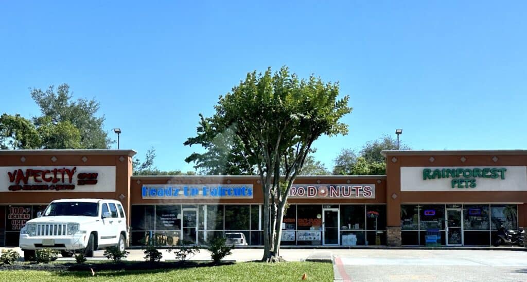 Store – main photo