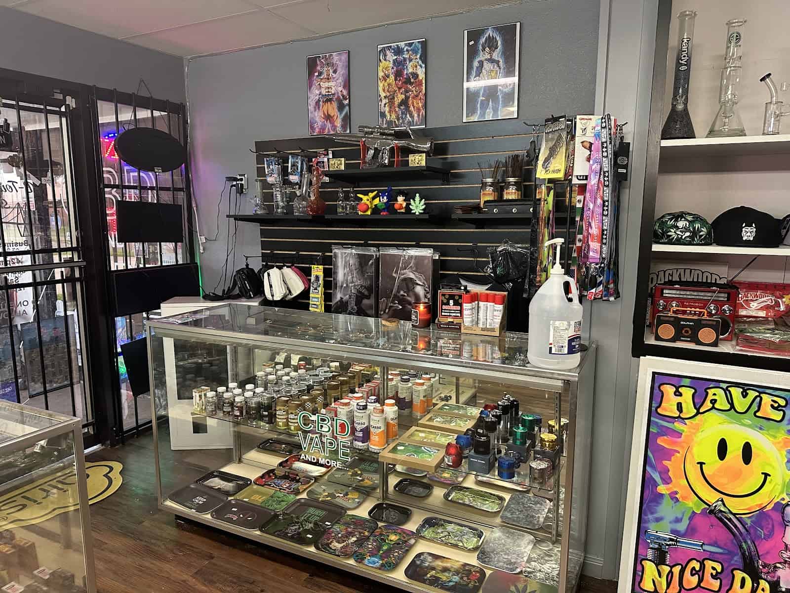 Store – gallery image 10