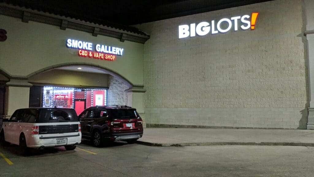 Store – main photo