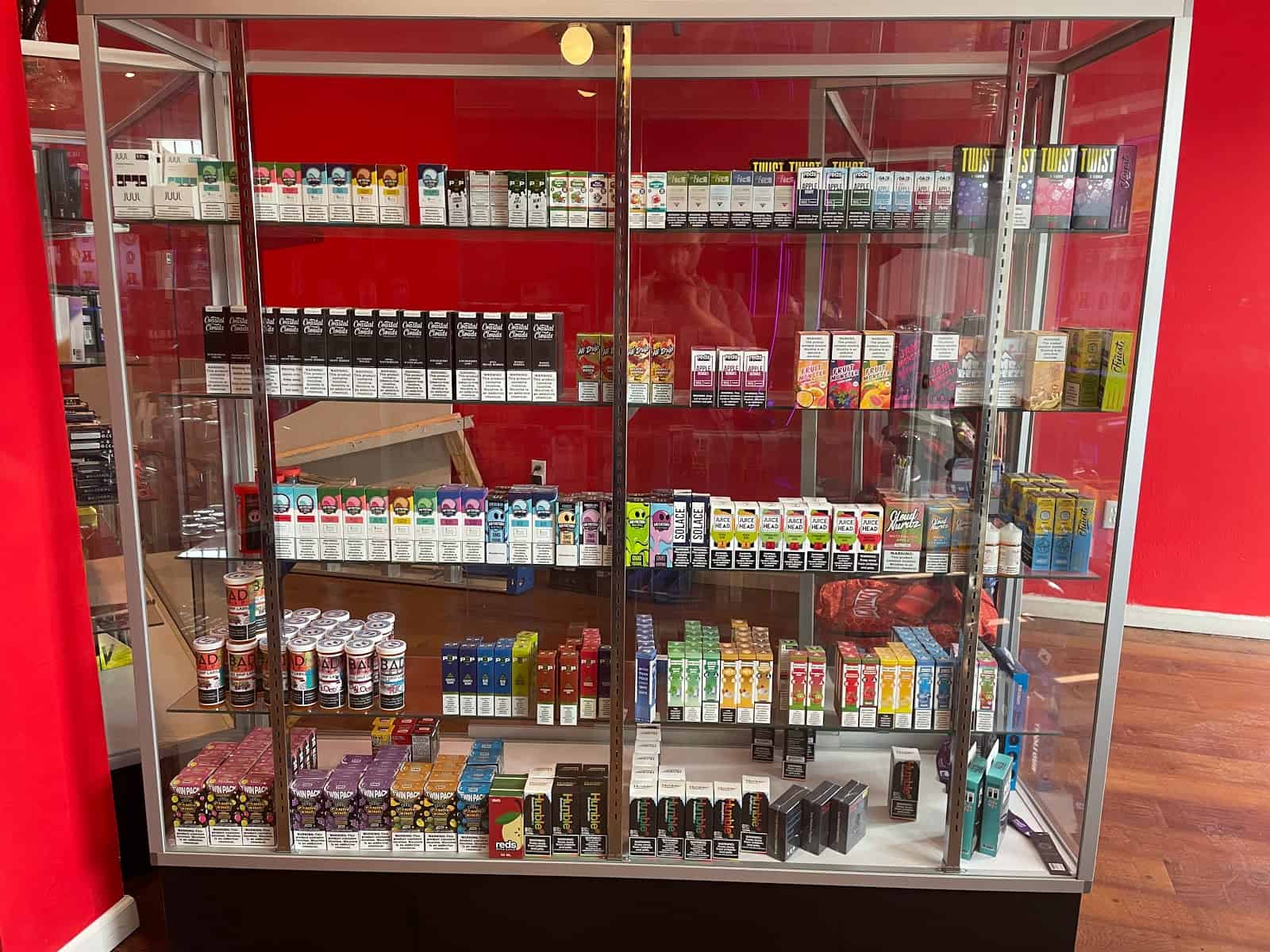 Store – gallery image 9