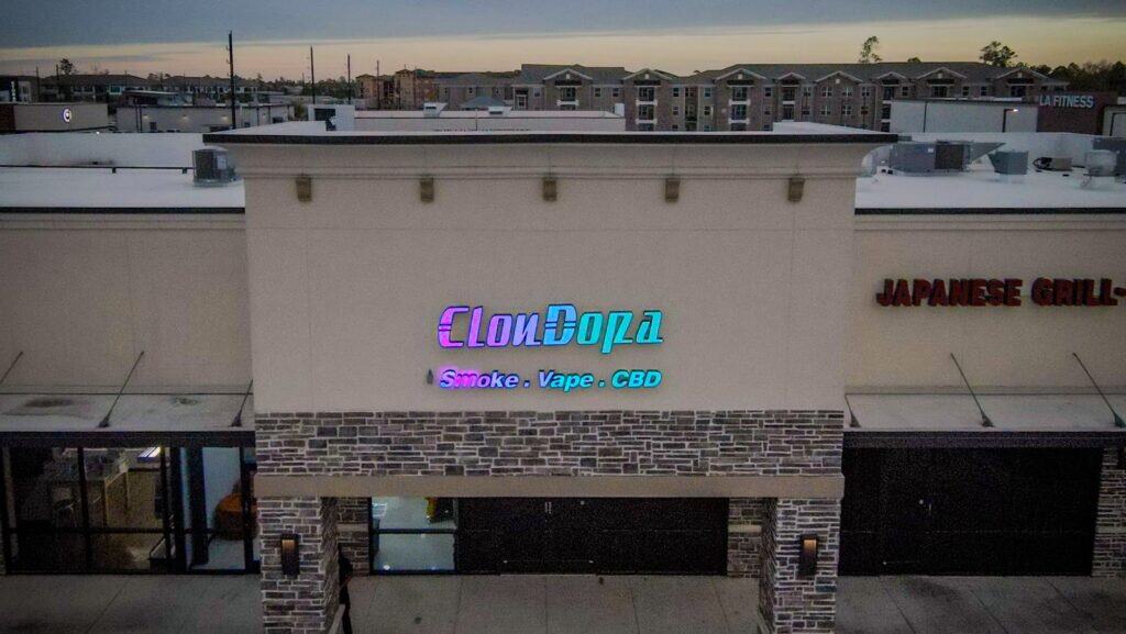 Store – main photo