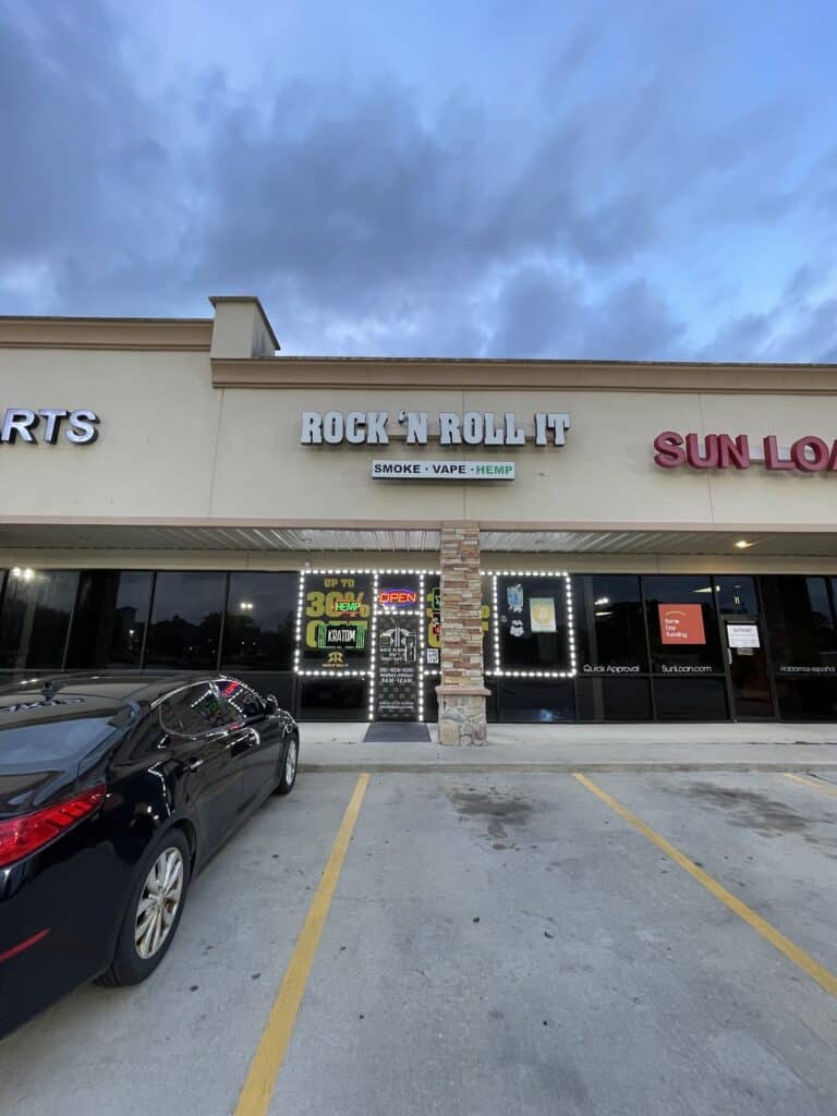 Store – main photo