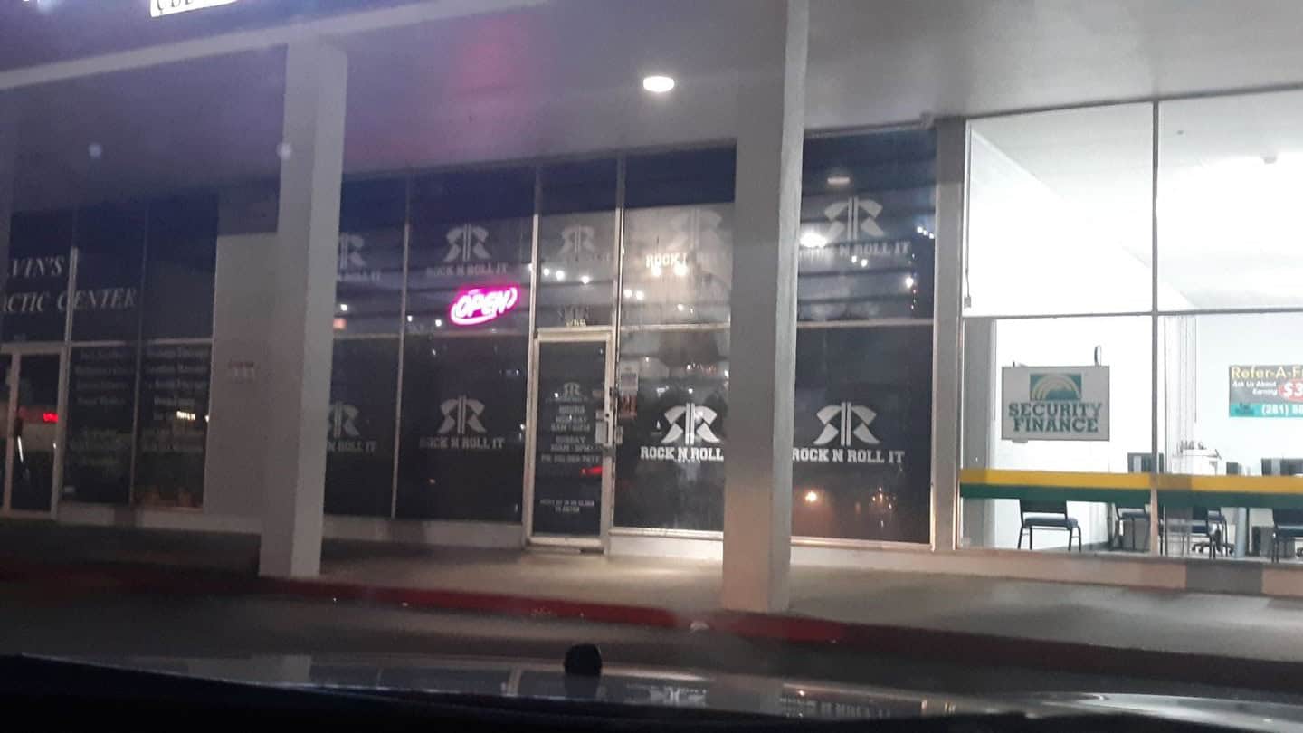 Store – main photo