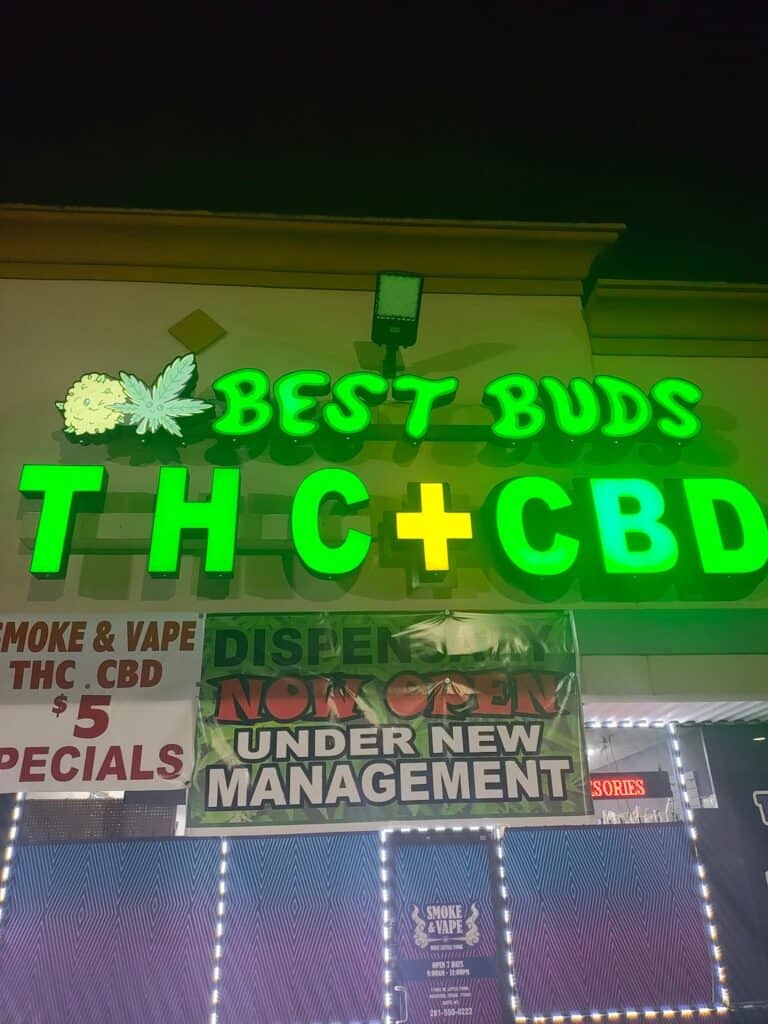 Store – main photo