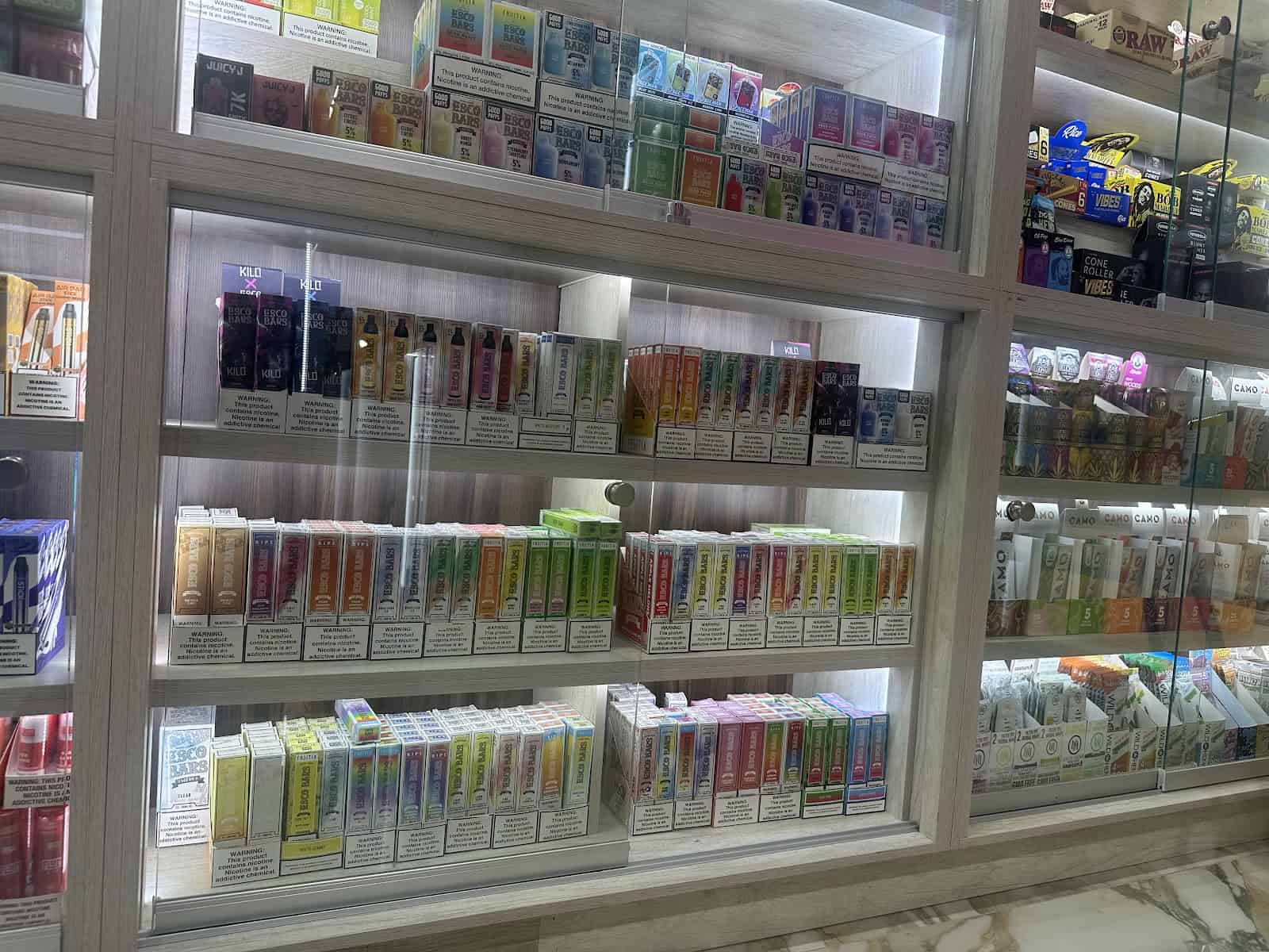Store – gallery image 4