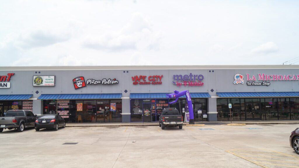 Store – main photo