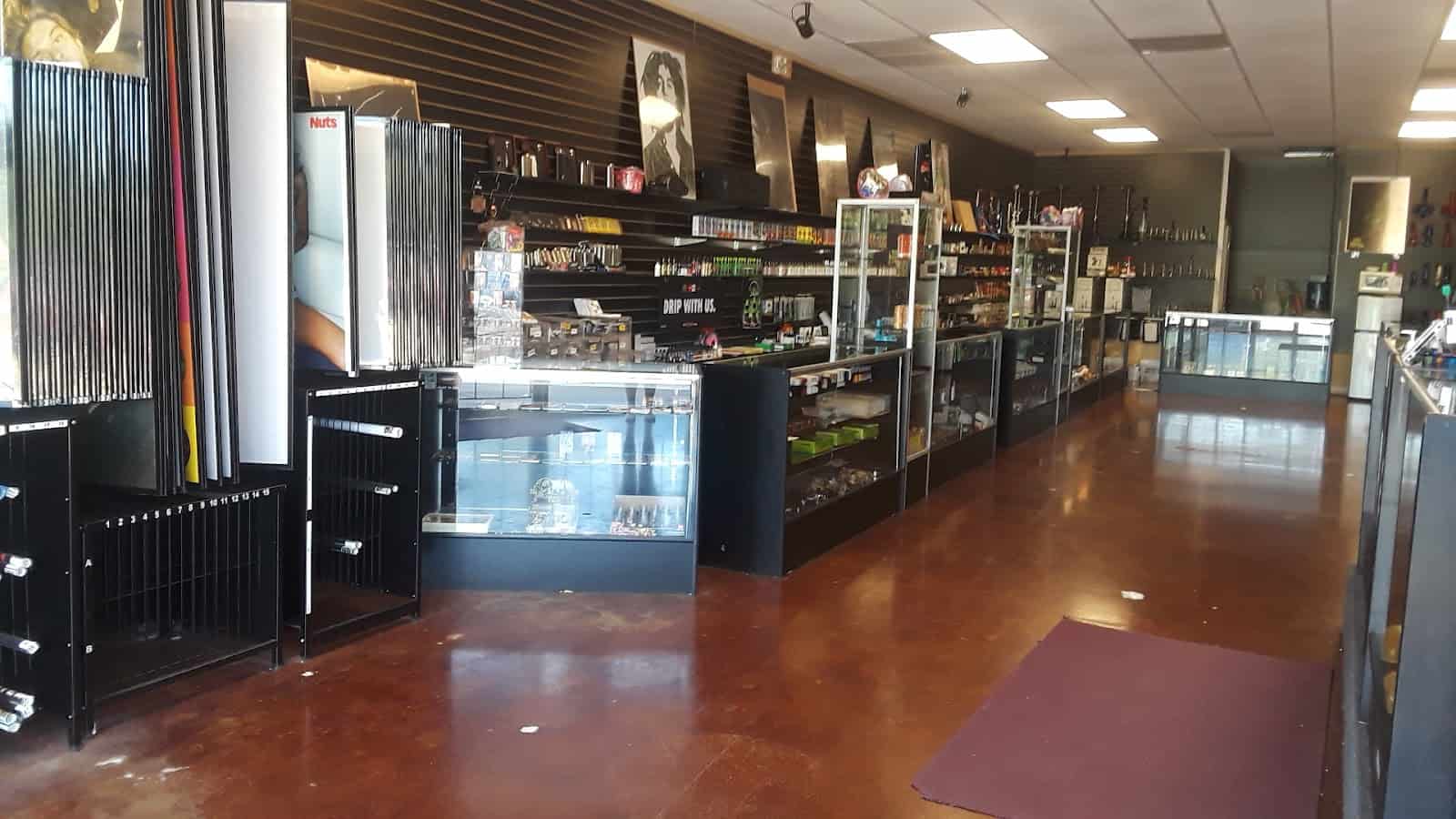 Store – gallery image 7