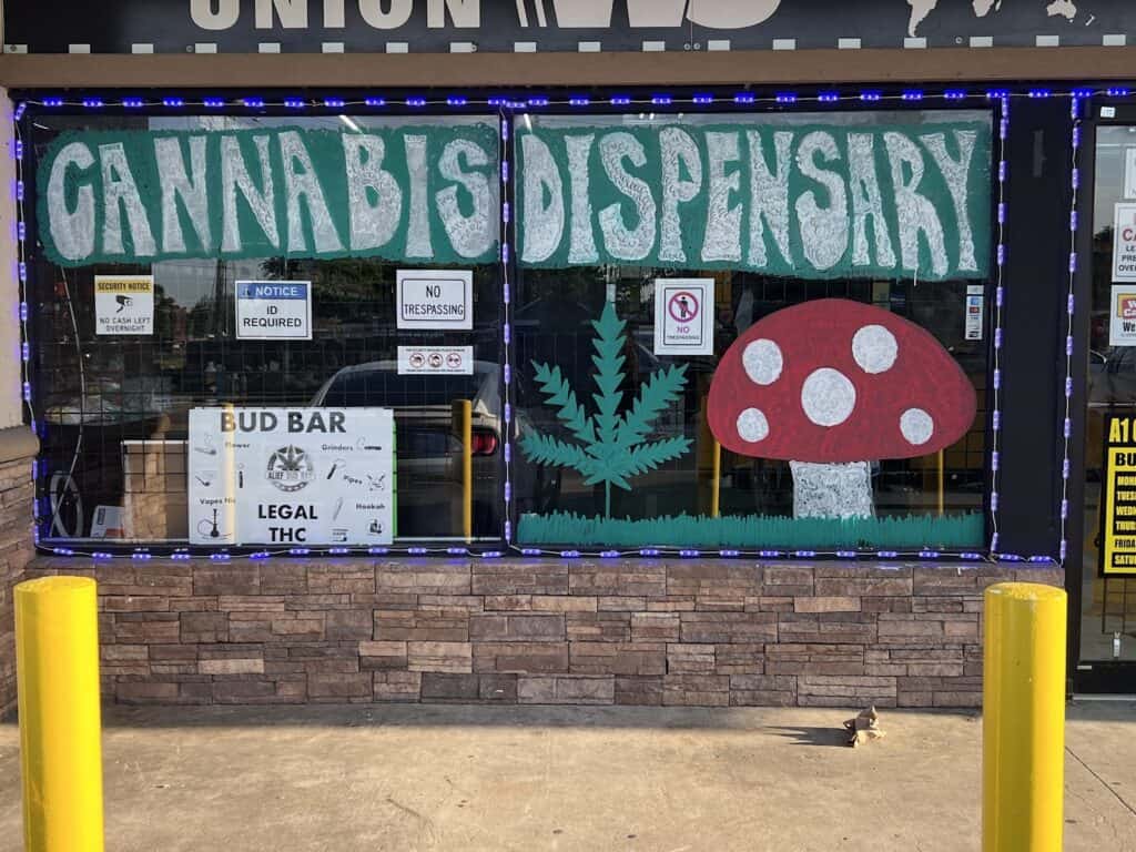 Store – main photo