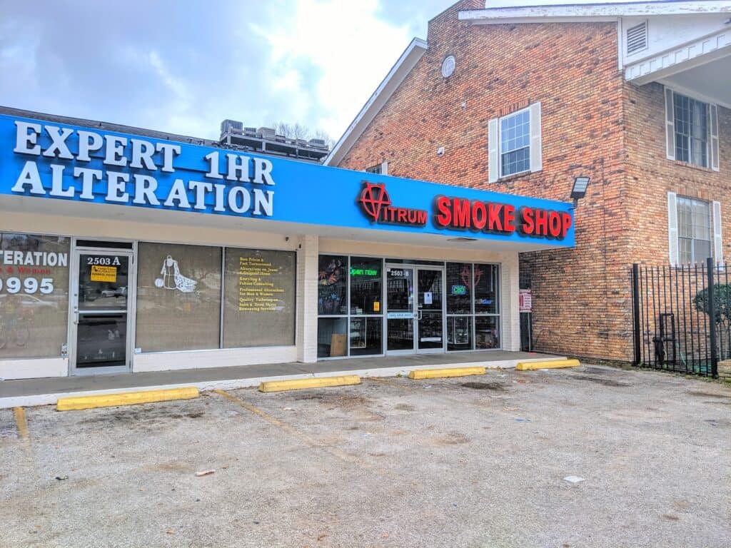 Store – main photo